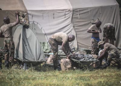 Le Parcours Nature est un passage du parcours des jeunes volontaires du Service Militaire Adapté de Mayotte pendant leur instruction militaire. - eight - photographe Mayotte