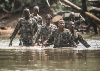 Le Parcours Nature est un passage du parcours des jeunes volontaires du Service Militaire Adapté de Mayotte pendant leur instruction militaire. - eight - photographe Mayotte