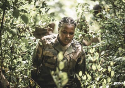 Le Parcours Nature est un passage du parcours des jeunes volontaires du Service Militaire Adapté de Mayotte pendant leur instruction militaire. - eight - photographe Mayotte