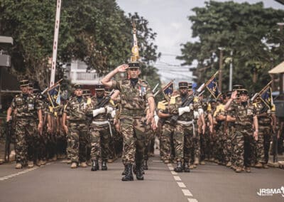 Passation de commandement entre le colonel Soubra et le colonel Toyer à la tête du Régiment du Service Militaire Adapté de Mayotte
